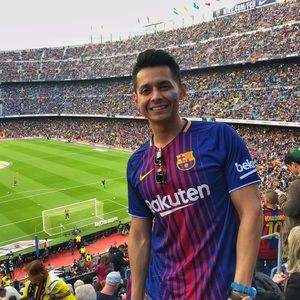 Meet your Posher, Edwin